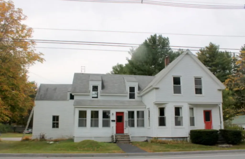 406 Park Avenue Auburn ME 04210