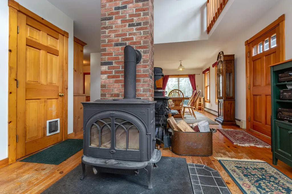 344 Blodgett Road Pittston ME 04345