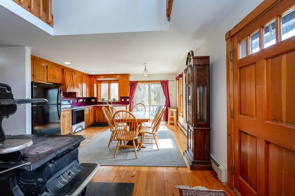 344 Blodgett Road Pittston ME 04345