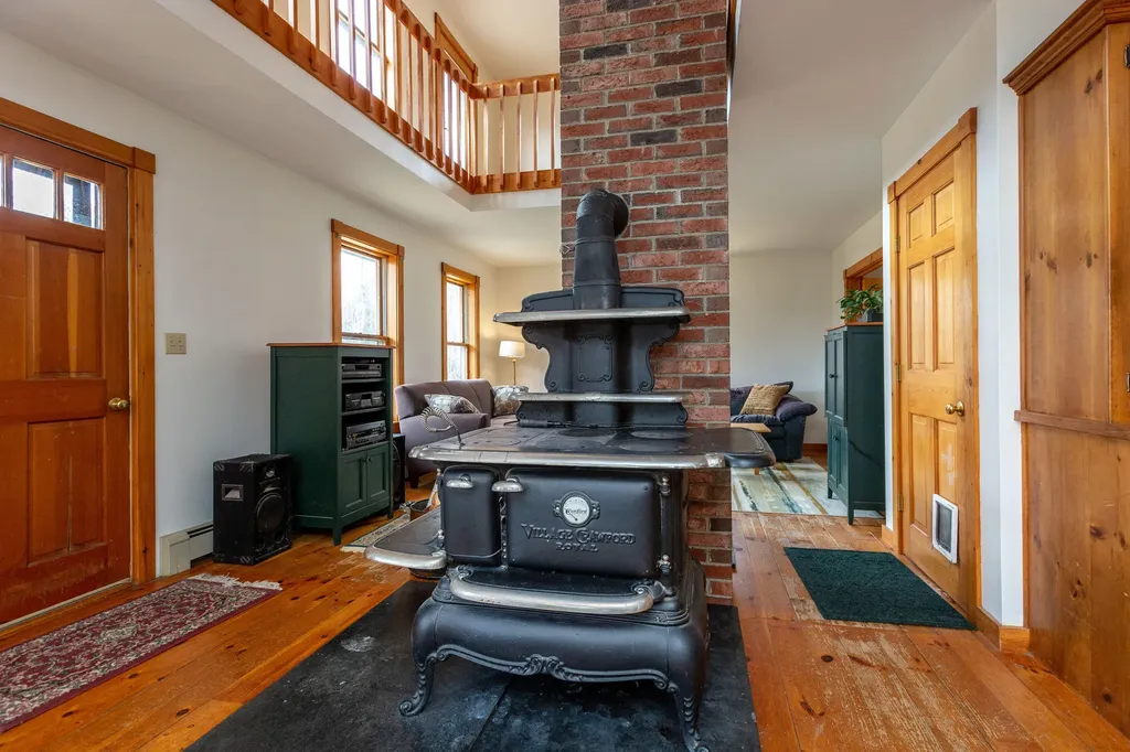 344 Blodgett Road Pittston ME 04345