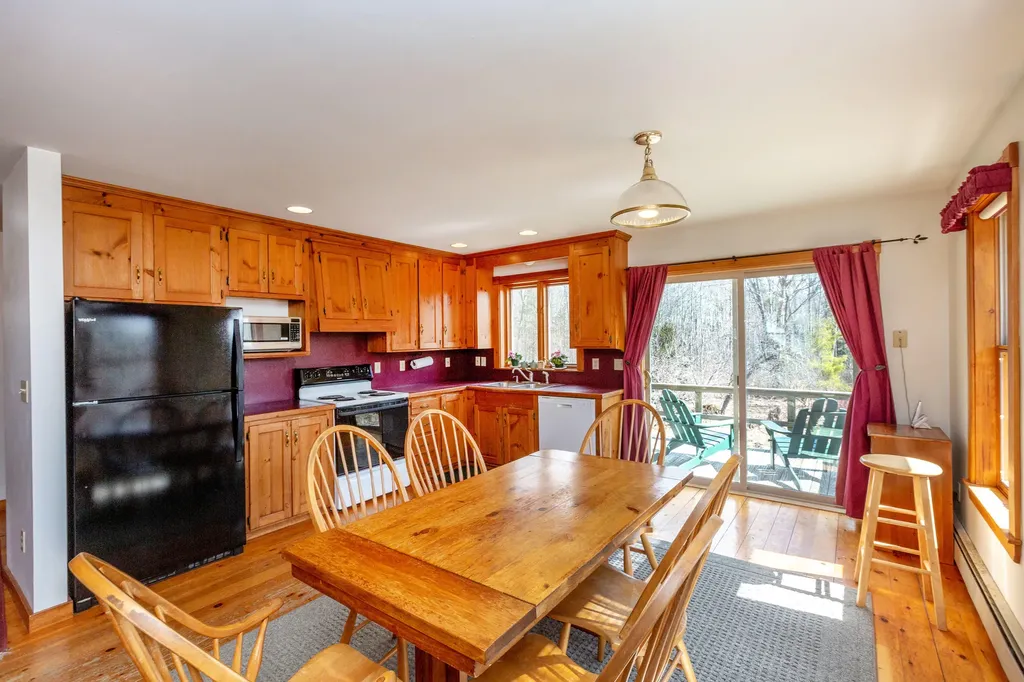 344 Blodgett Road Pittston ME 04345