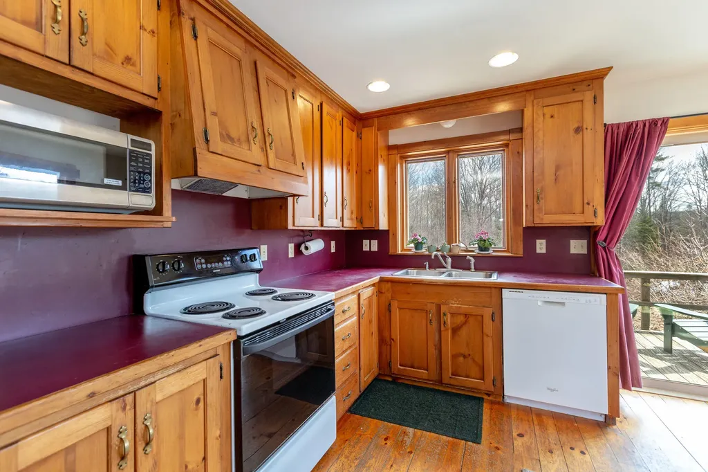 344 Blodgett Road Pittston ME 04345