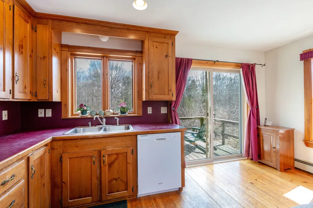 344 Blodgett Road Pittston ME 04345