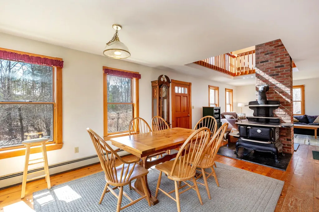 344 Blodgett Road Pittston ME 04345