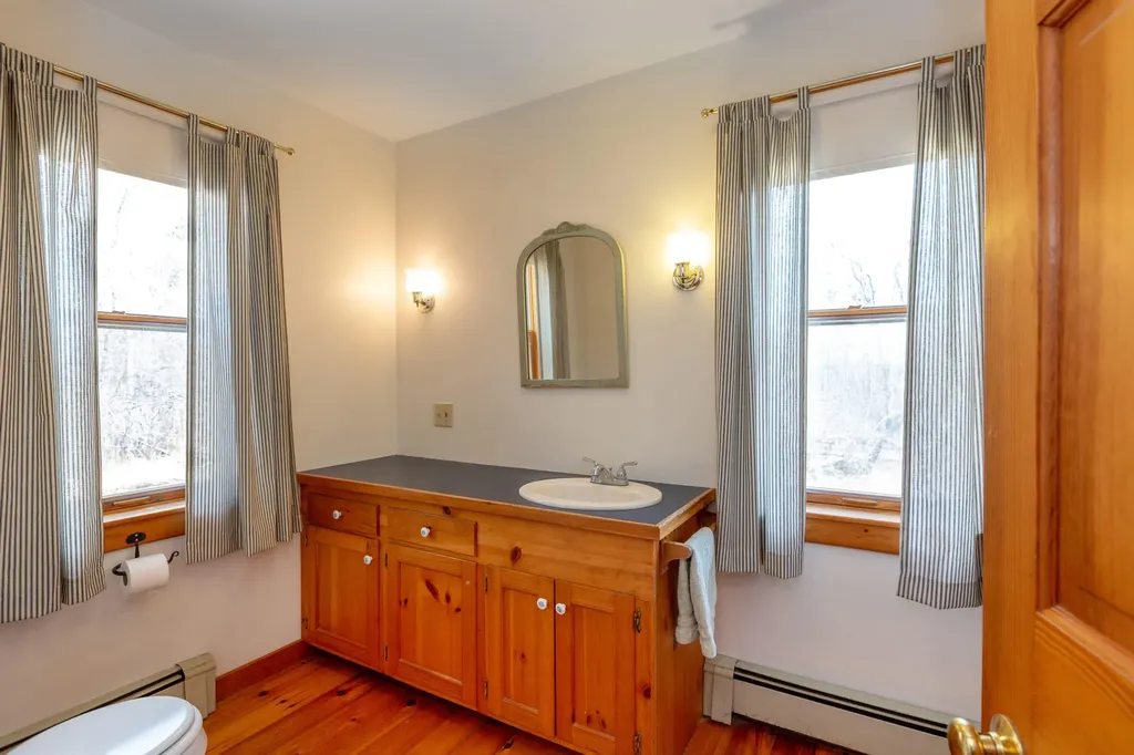 344 Blodgett Road Pittston ME 04345