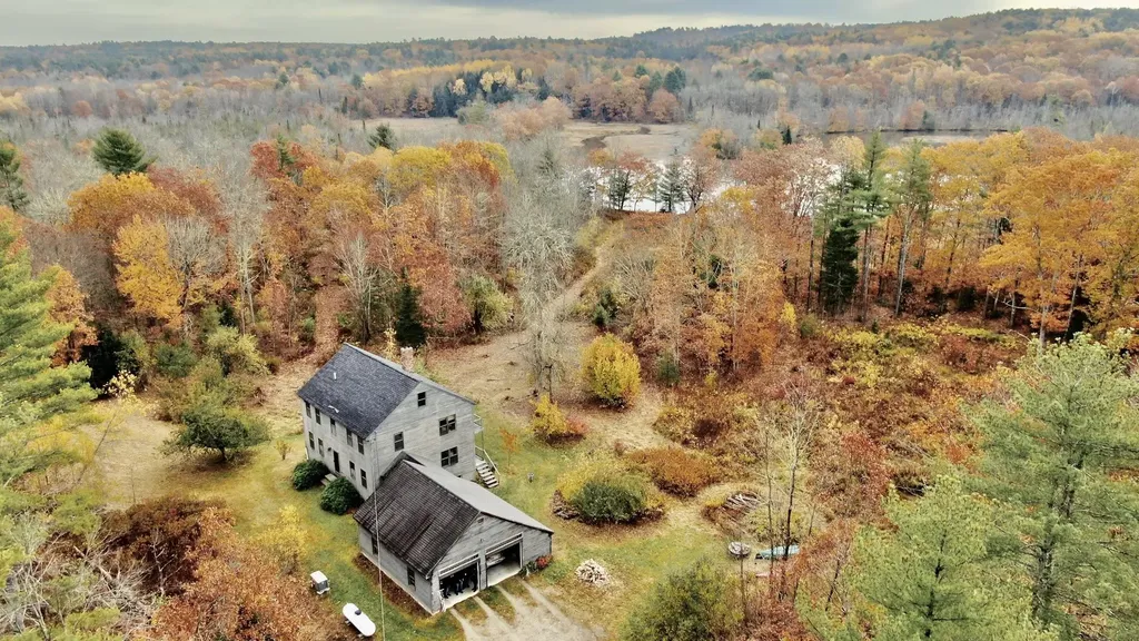 344 Blodgett Road Pittston ME 04345