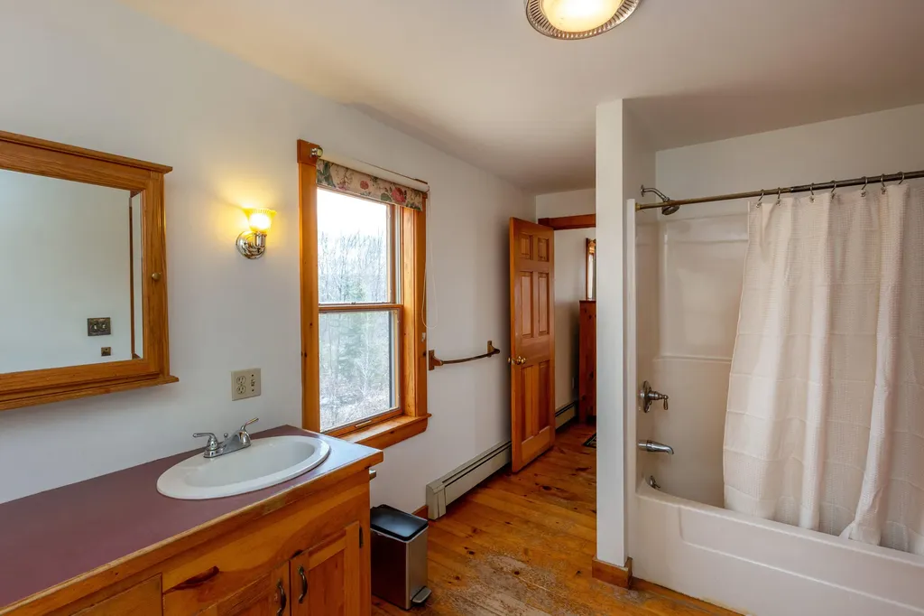 344 Blodgett Road Pittston ME 04345