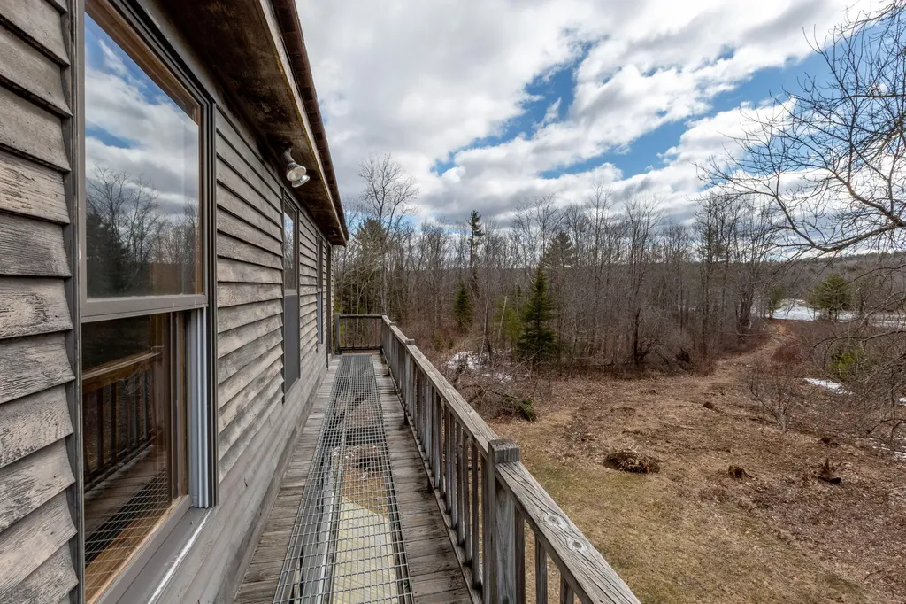 344 Blodgett Road Pittston ME 04345