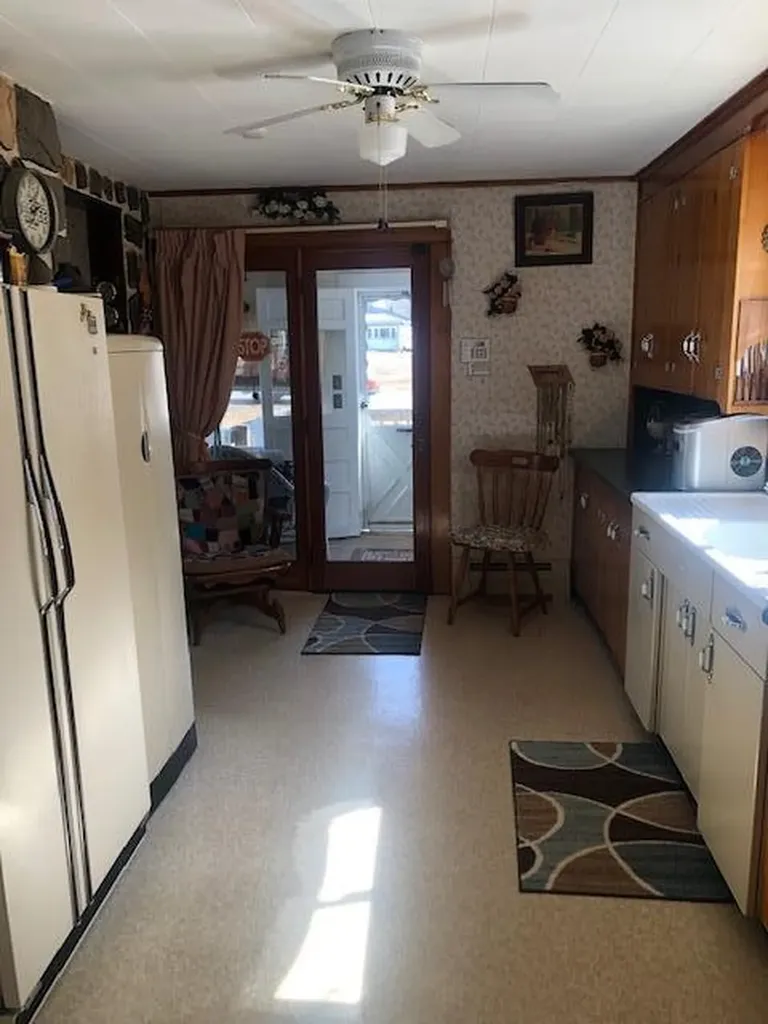105 Union Street Calais ME 04619