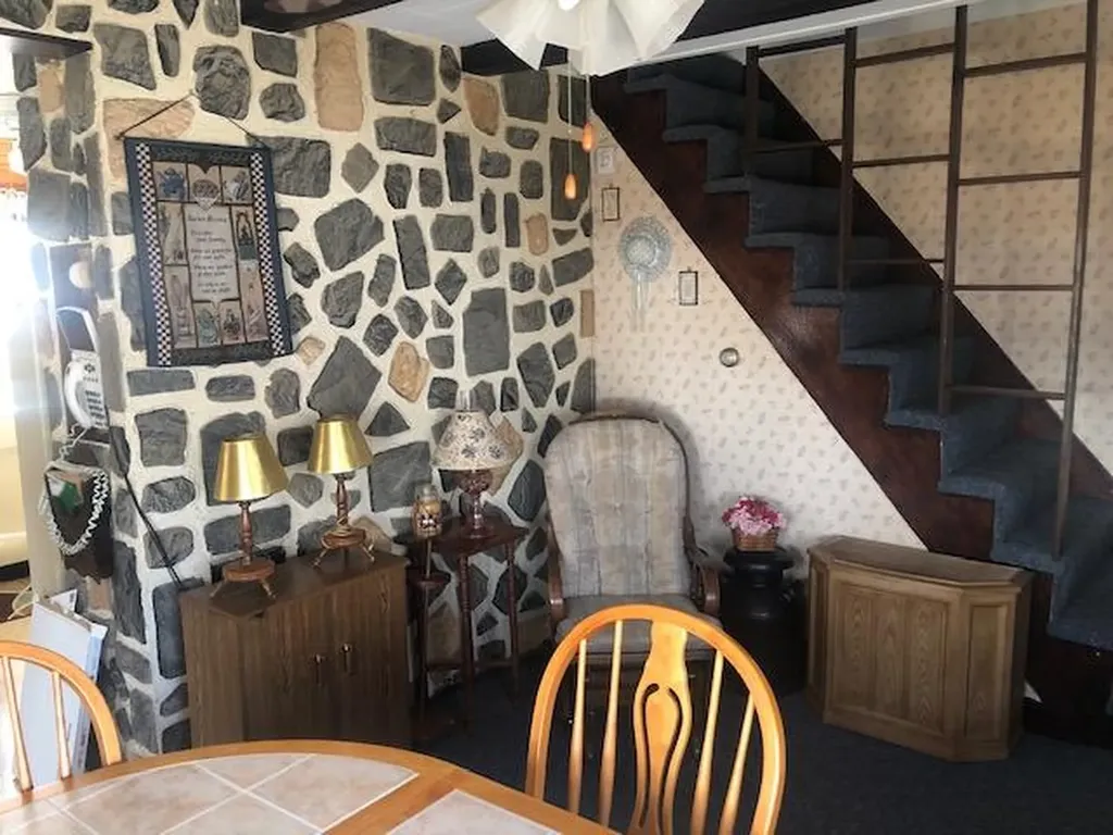 105 Union Street Calais ME 04619