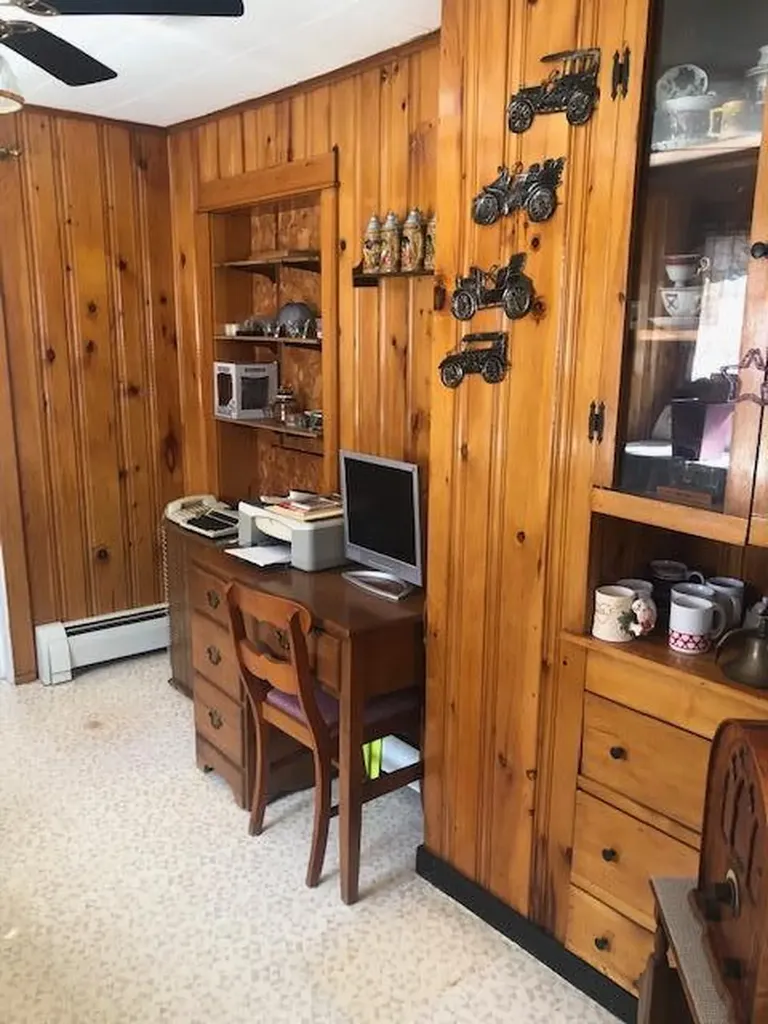 105 Union Street Calais ME 04619