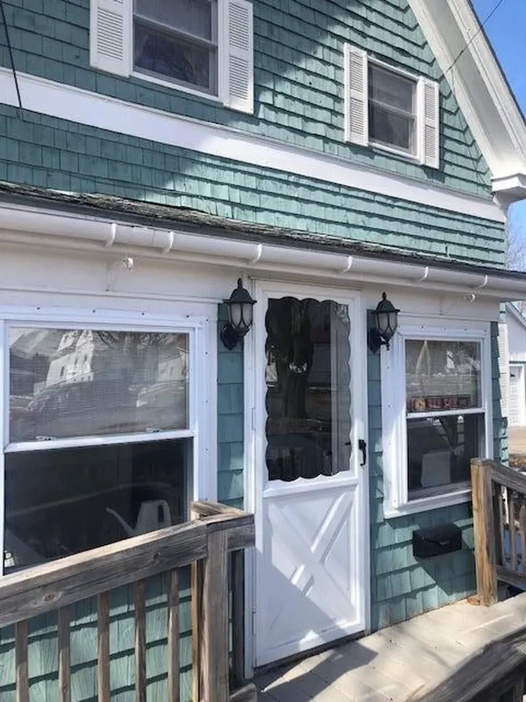 105 Union Street Calais ME 04619