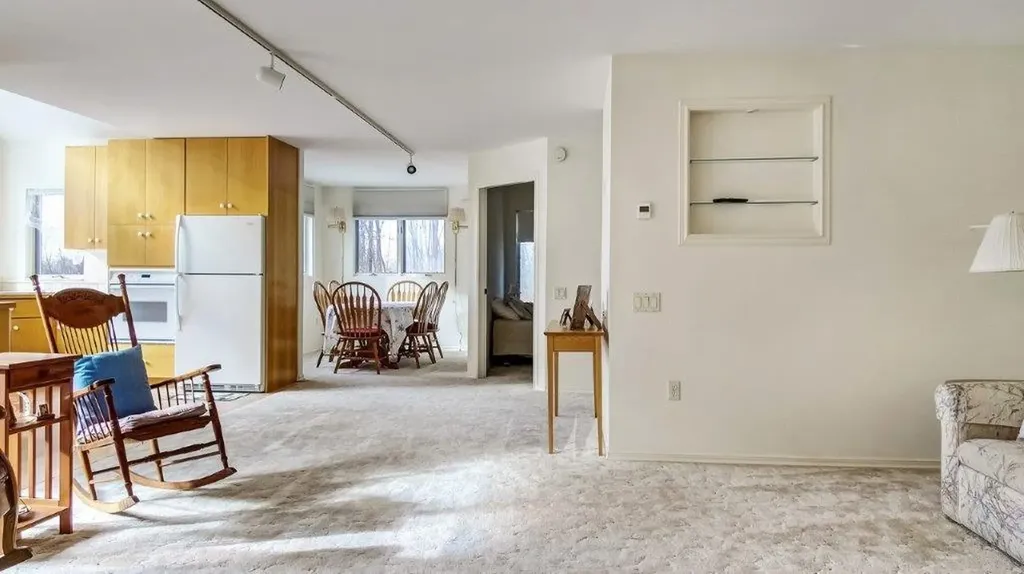 33 Quarry Drive Readfield ME 04355