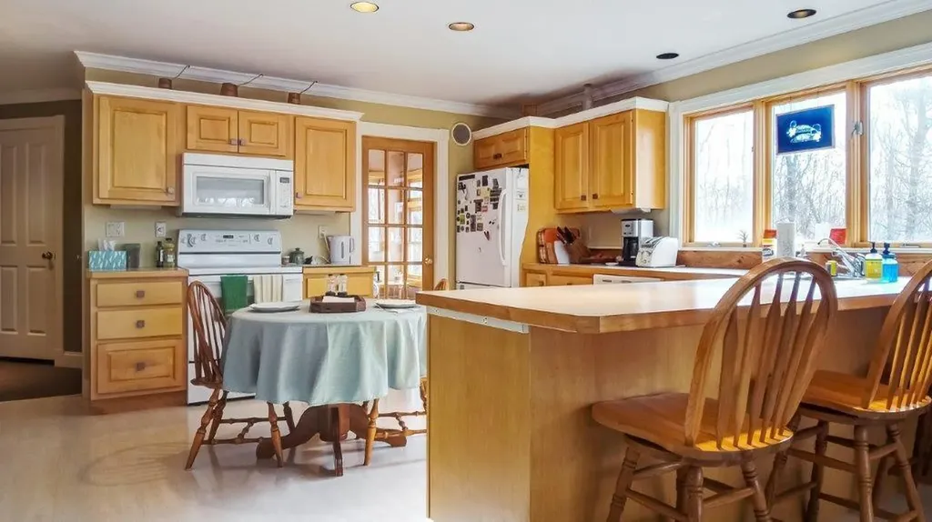33 Quarry Drive Readfield ME 04355