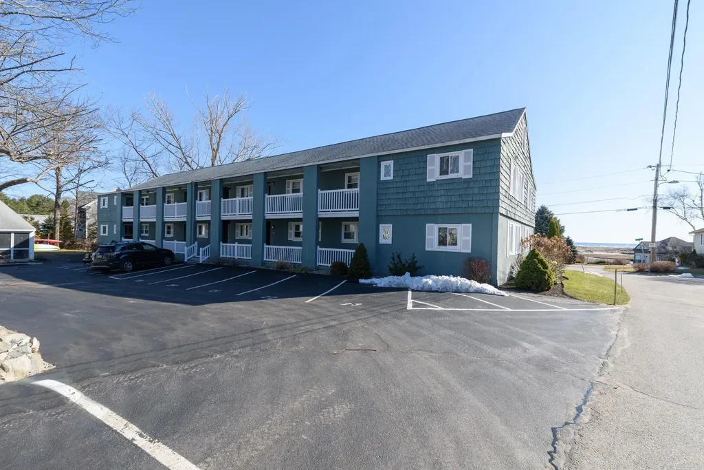 45 Green Needle Lane Ogunquit ME 03907