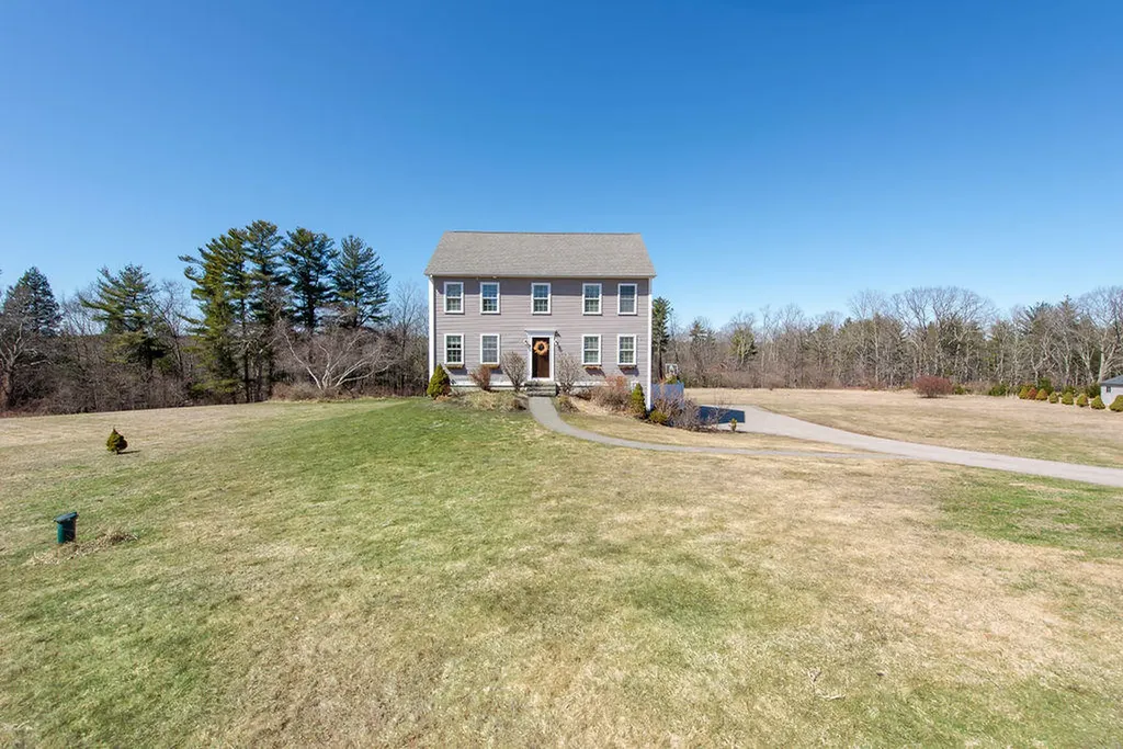 18 Schoolhouse Lane South Berwick ME 03908
