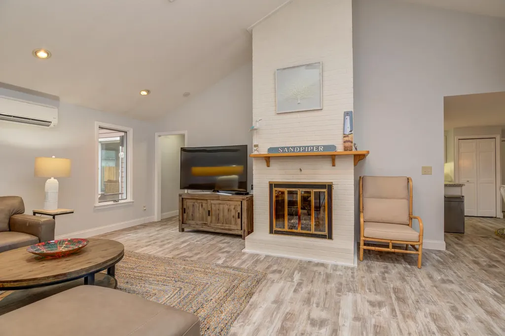 101 Riverbank Road Ogunquit ME 03907