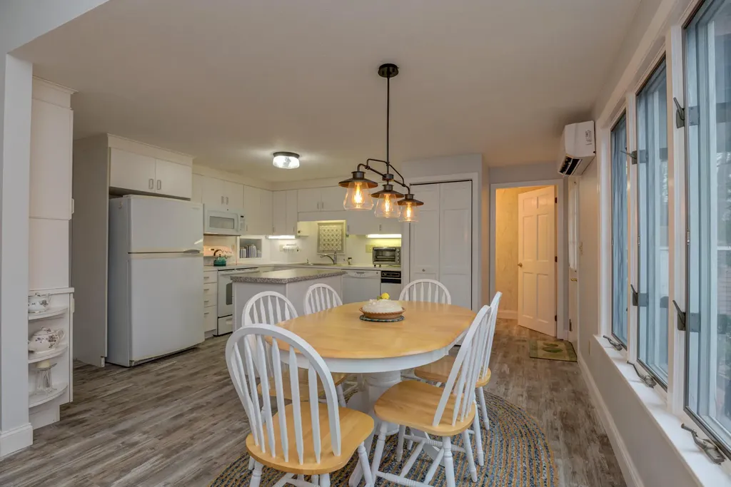 101 Riverbank Road Ogunquit ME 03907
