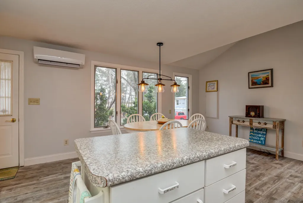 101 Riverbank Road Ogunquit ME 03907