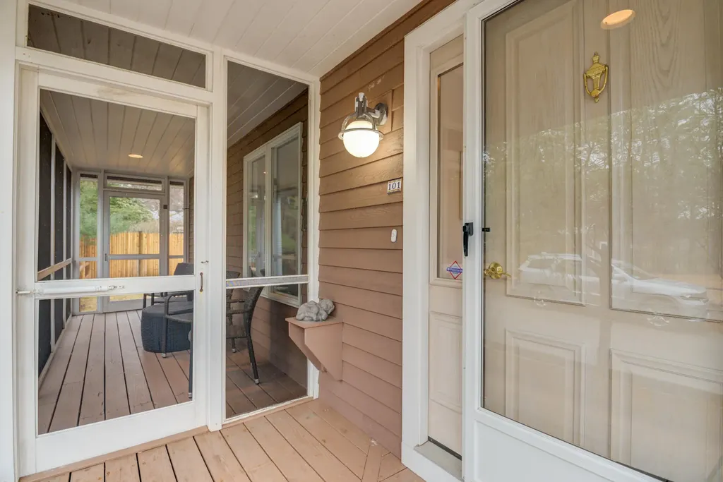 101 Riverbank Road Ogunquit ME 03907