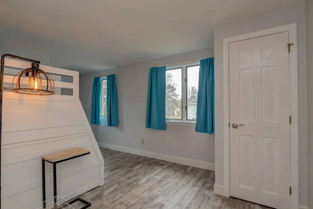 101 Riverbank Road Ogunquit ME 03907
