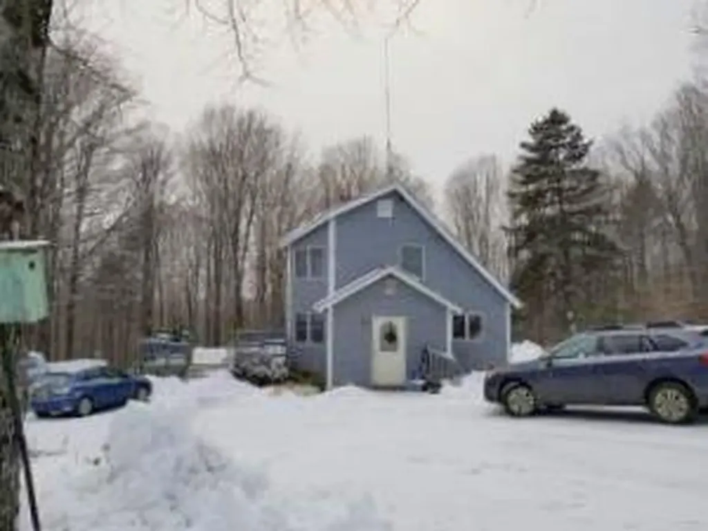 384 Beans Corner Road New Sharon ME 04955