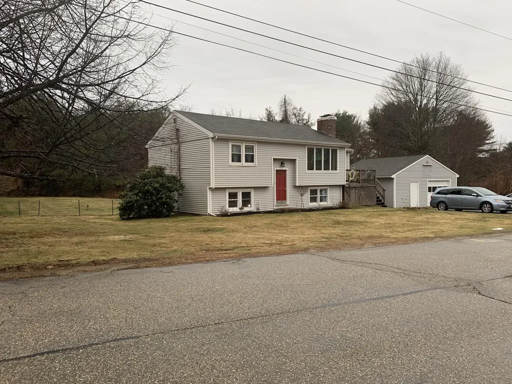 15 Pine Ledge Drive Wells ME 04090
