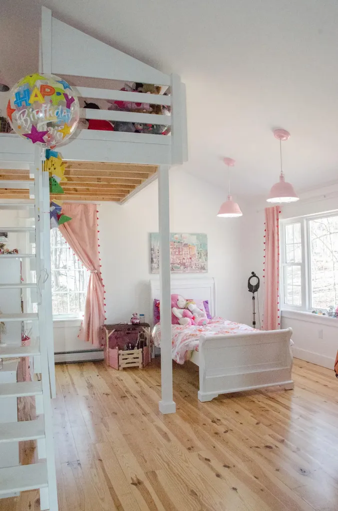 55 Lakeshore Drive Winthrop ME 04364