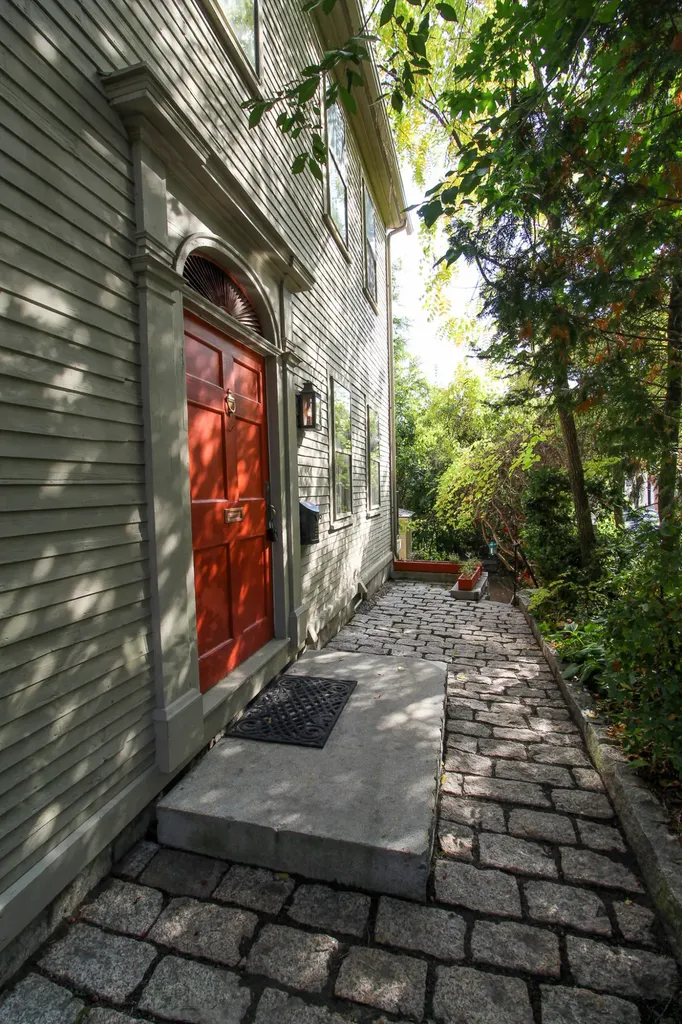 126 Second Street Hallowell ME 04347