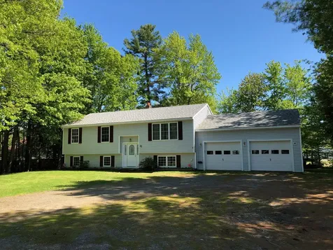 17 Cunningham Lane Milford ME 04461