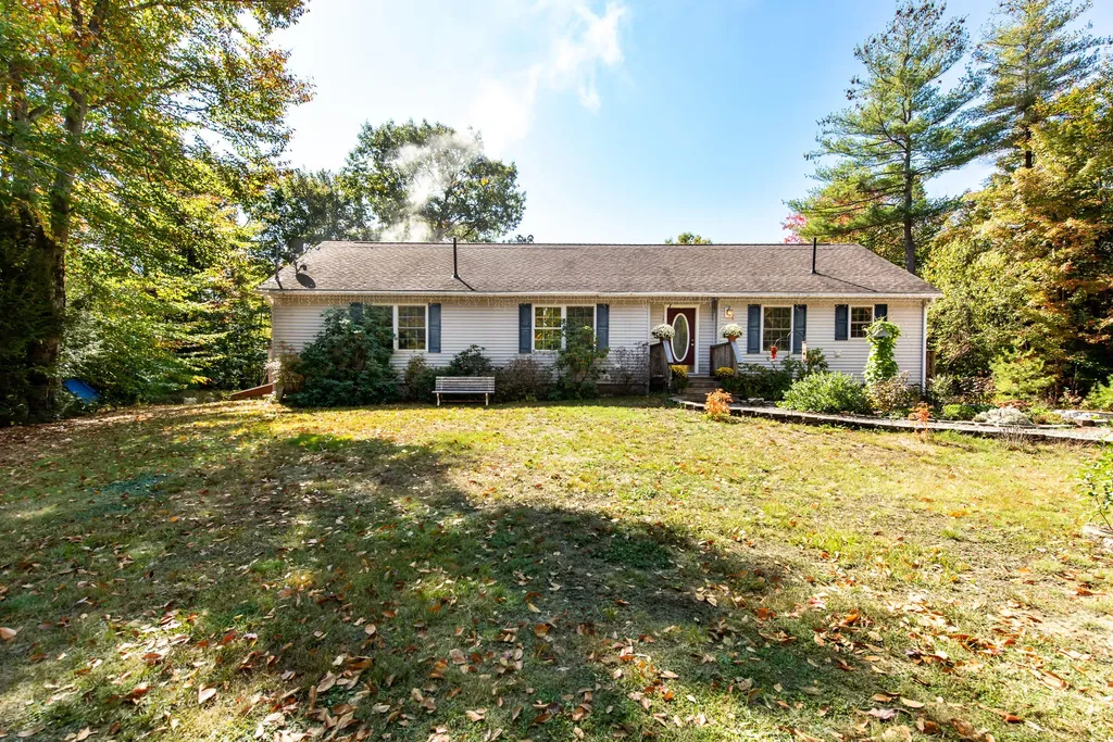 212 Old Ledge Road Lebanon ME 04027