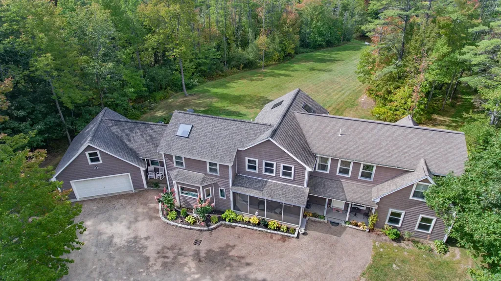 29 Brookside Drive Woolwich ME 04579