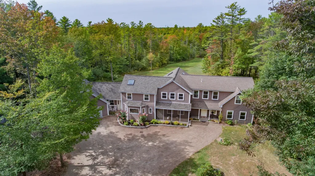 29 Brookside Drive Woolwich ME 04579