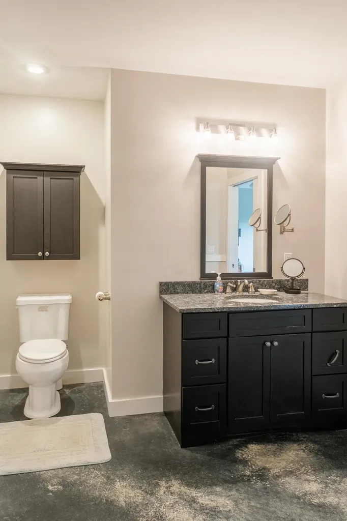 29 Brookside Drive Woolwich ME 04579