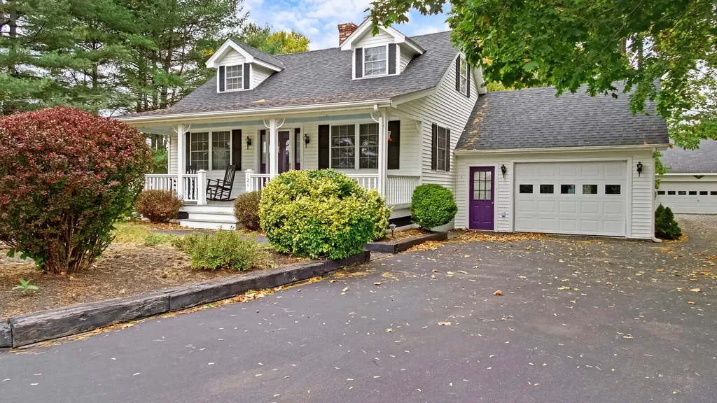 124 Elm Street South Thomaston ME 04858
