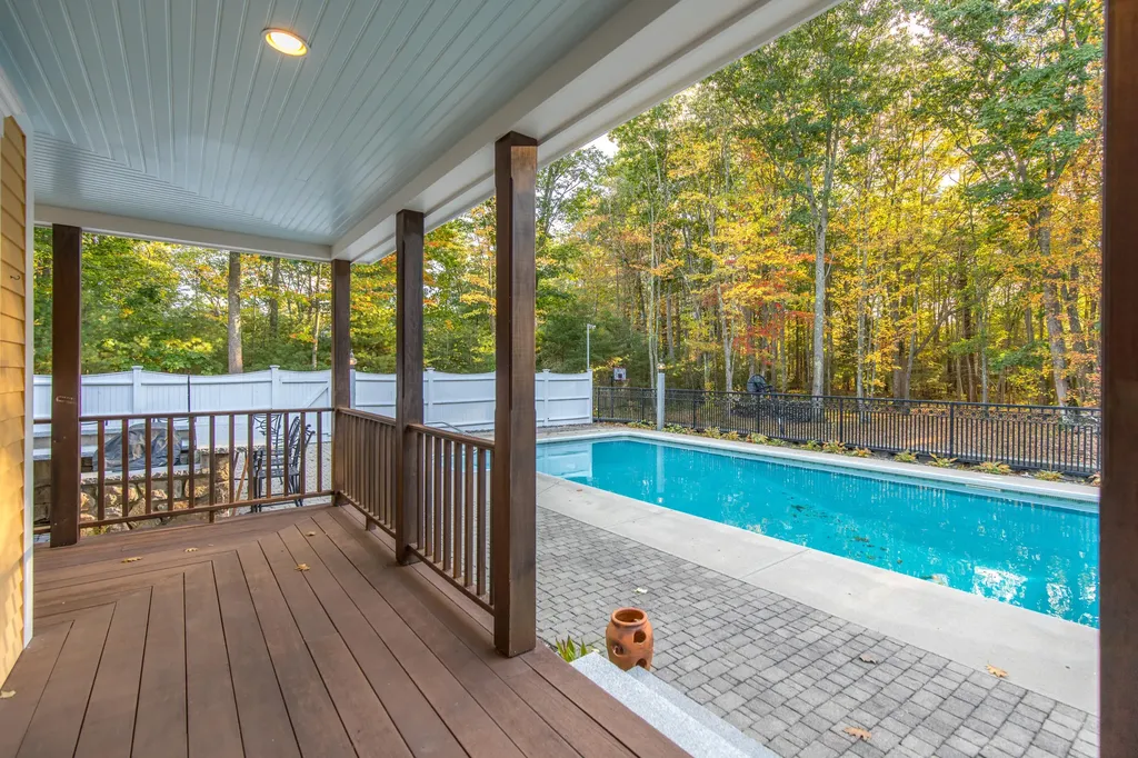 182 Coles Hill Road Wells ME 04090