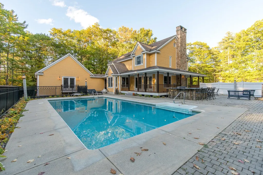182 Coles Hill Road Wells ME 04090