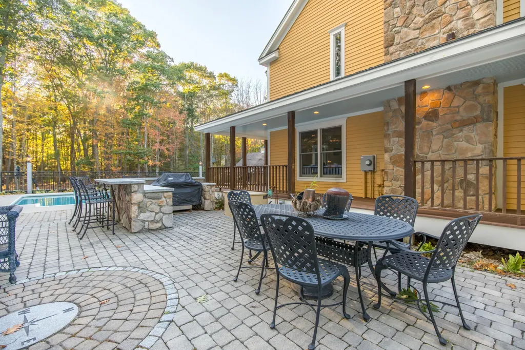 182 Coles Hill Road Wells ME 04090