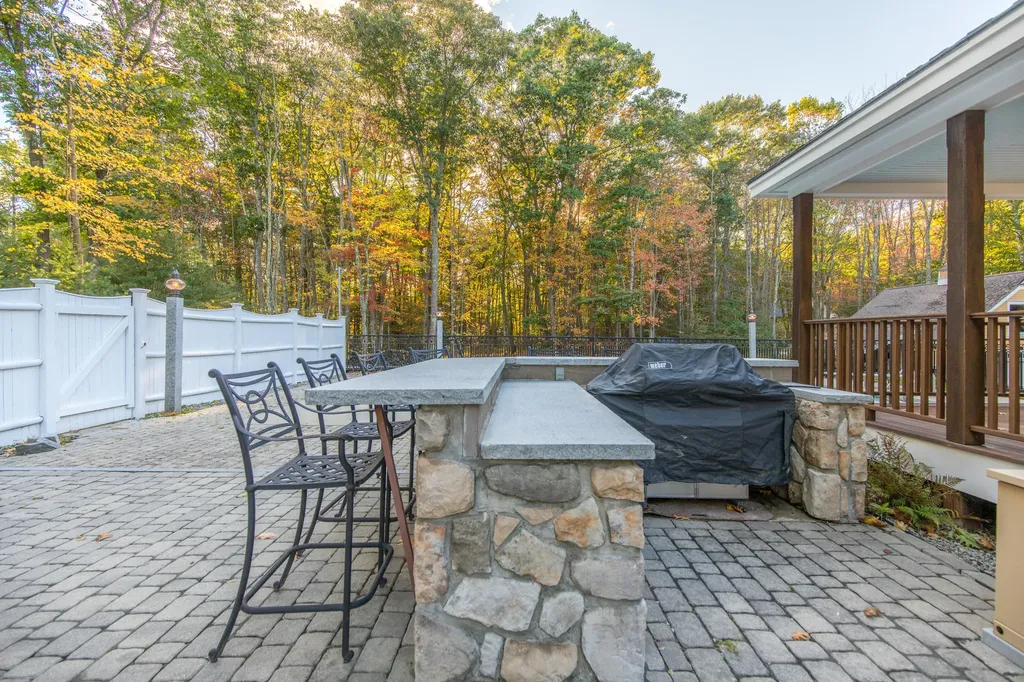 182 Coles Hill Road Wells ME 04090