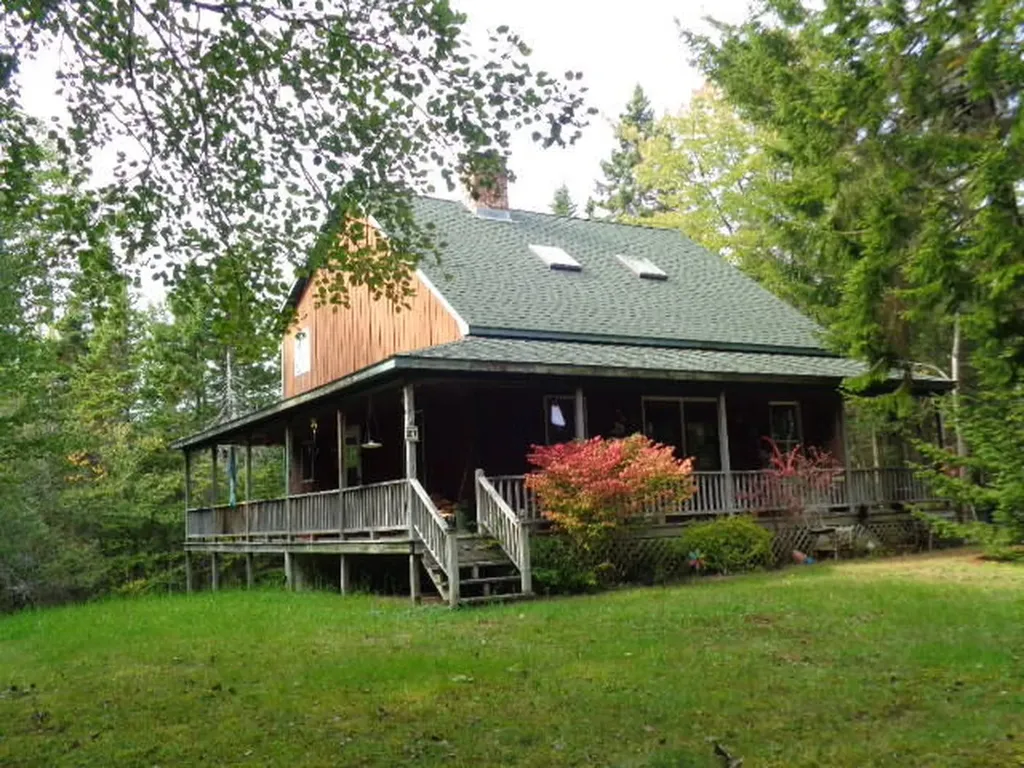 27 Shady Lane Steuben ME 04680