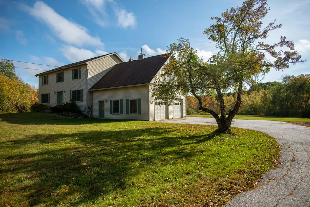 244 Murray Road Carmel ME 04419