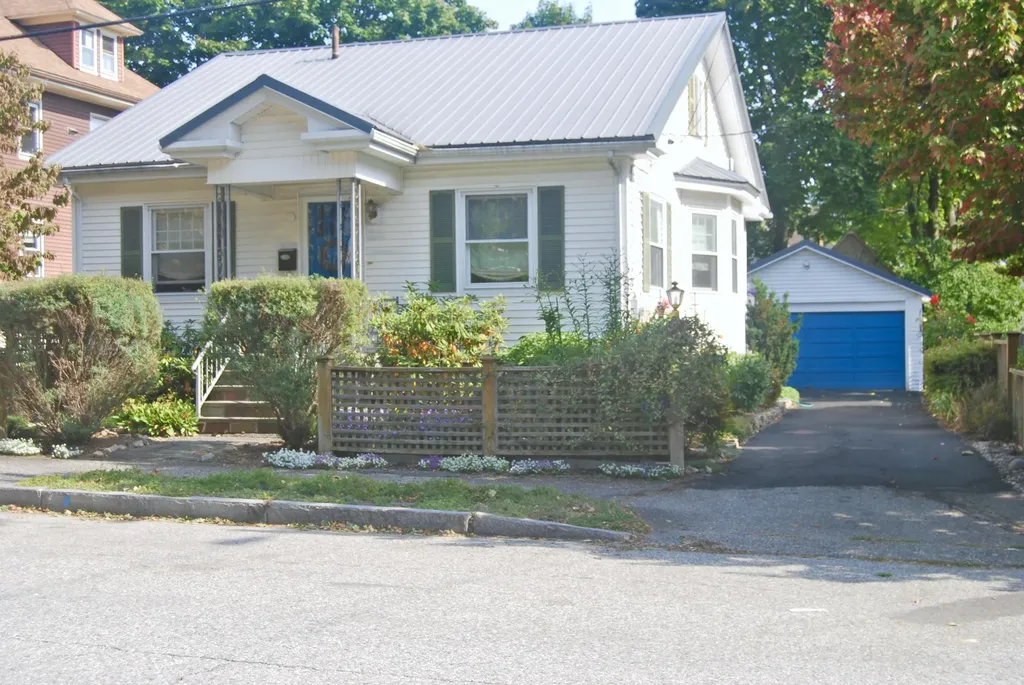 11 E Kidder Street Portland ME 04103