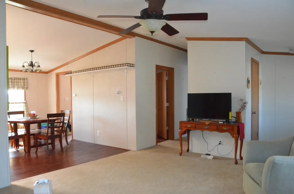 9 Scarponi Drive Brunswick ME 04011