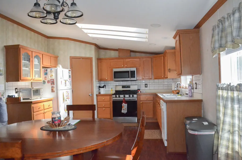 9 Scarponi Drive Brunswick ME 04011