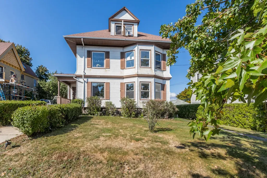 25 Falmouth Street Portland ME 04103