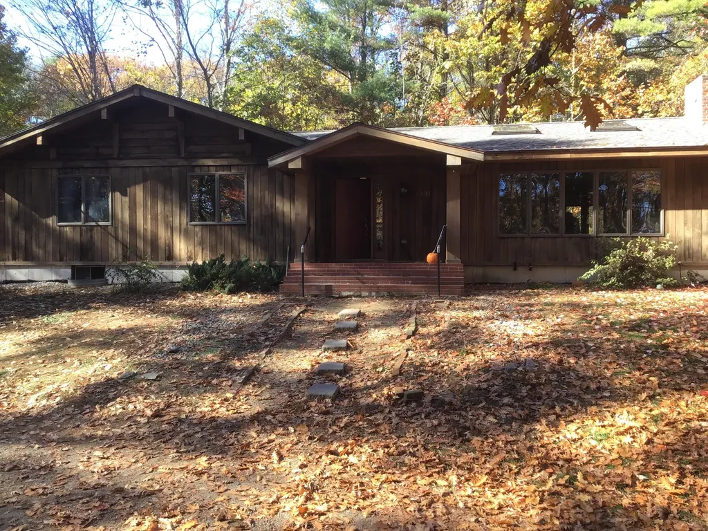 139 N Village Road Wells ME 04090