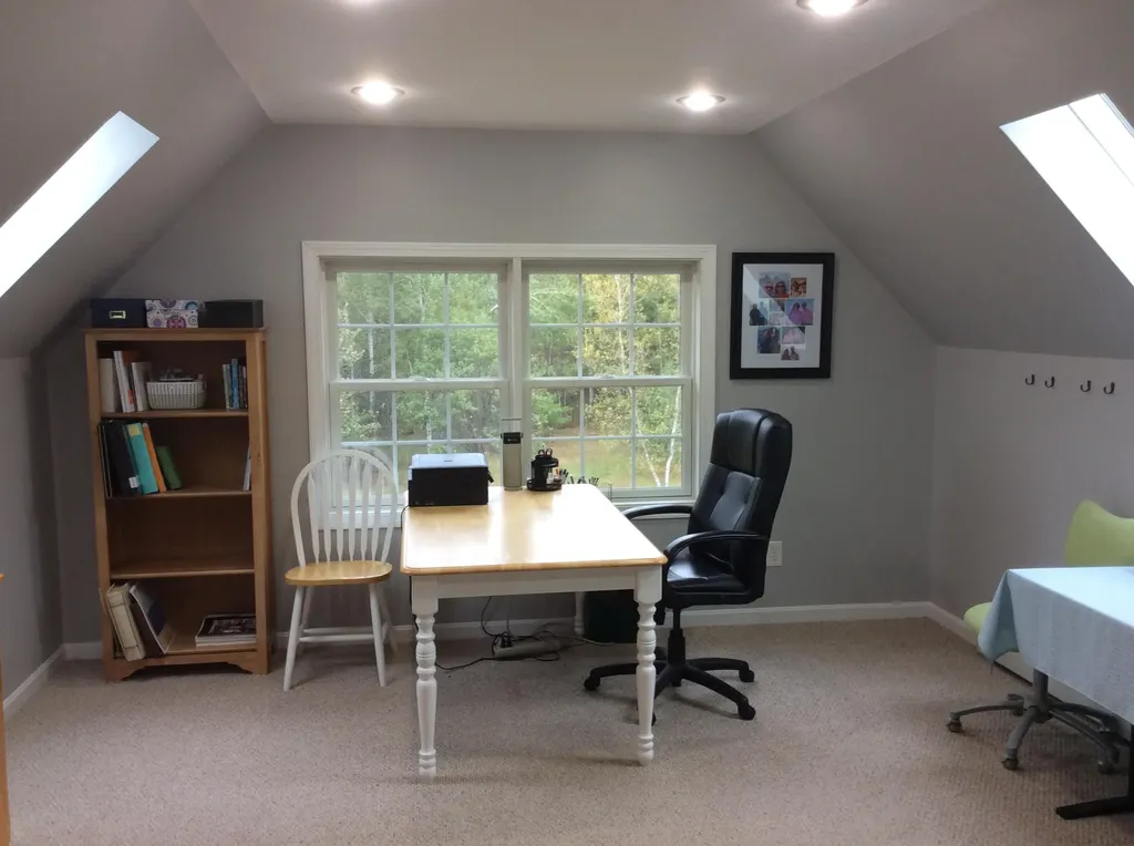 24 Mulberry Lane Oakland ME 04963