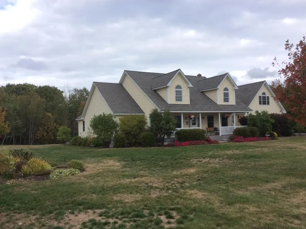 24 Mulberry Lane Oakland ME 04963