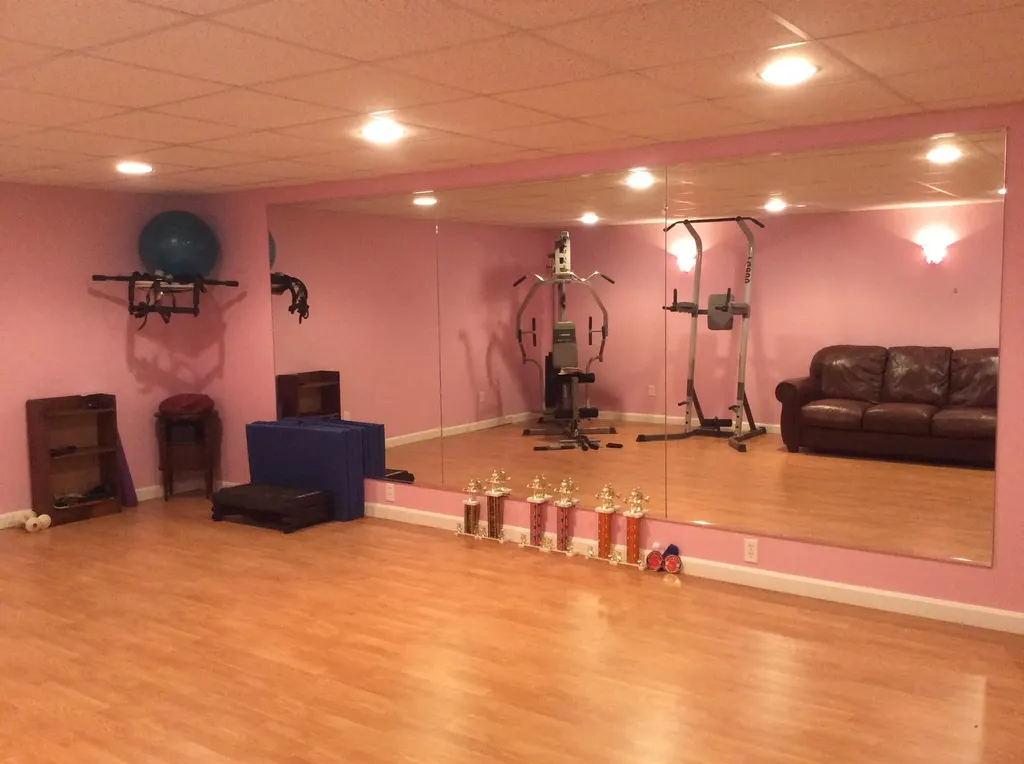 24 Mulberry Lane Oakland ME 04963