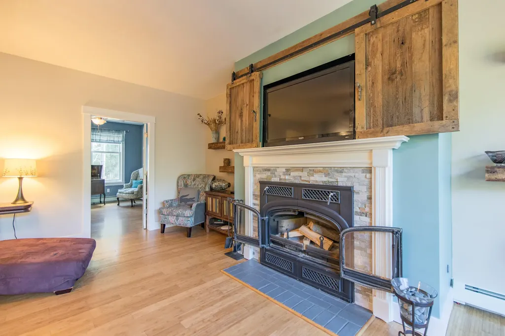 146 Stagecoach Road Woolwich ME 04579